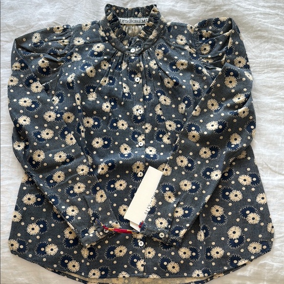 Alix of Bohemia Artemis Top - Picture 2 of 9